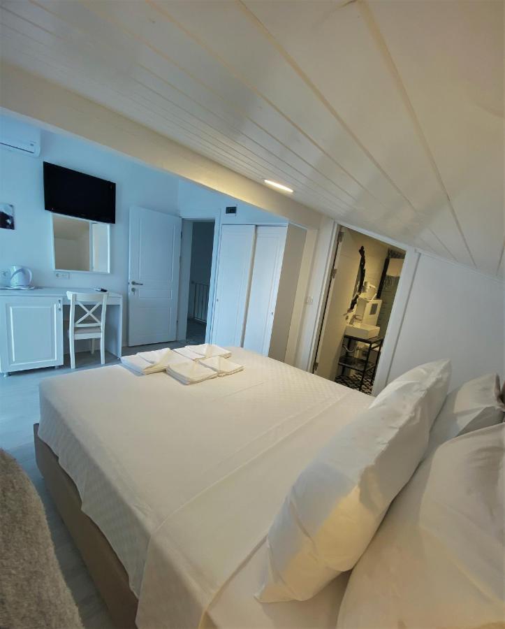 Cunda Kordon Otel Ayvalı エクステリア 写真