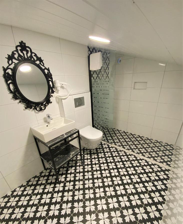 Cunda Kordon Otel Ayvalı エクステリア 写真